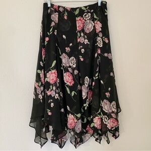 Chaps Floral Skirt in Black and Pink
